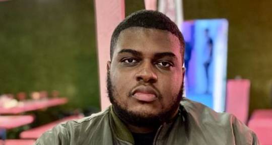 Lead & Background Vocalist - Duriel Daley