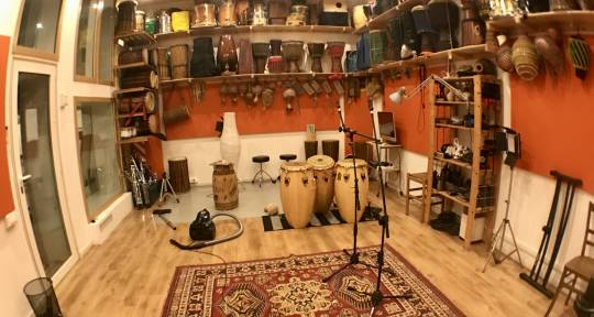 World Percussionist - Lorenzo Gasp - World Perc