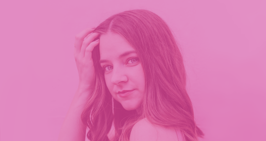 Vocalist and Songwriter - Raena