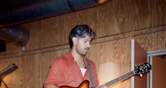 Guitarist & Music Mentor - j.valle