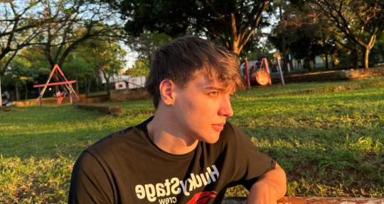 Remote Music Producer - Julio Schmidt