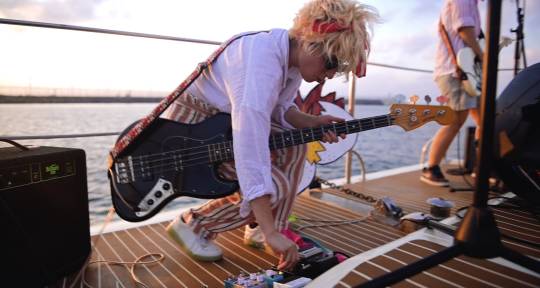 Bass~ Guitars~ Vocals~ Vibe. - Talia Ishai