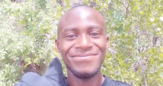 I write unforgettable lyrics. - Gift Samukange