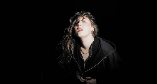 Pop singer&songwriter  - Nomeli