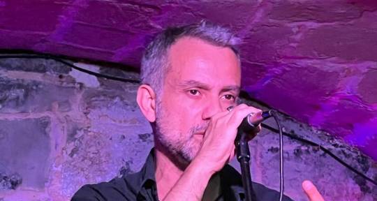 Singer-Songwriter / Producer  - Frédéric Rose