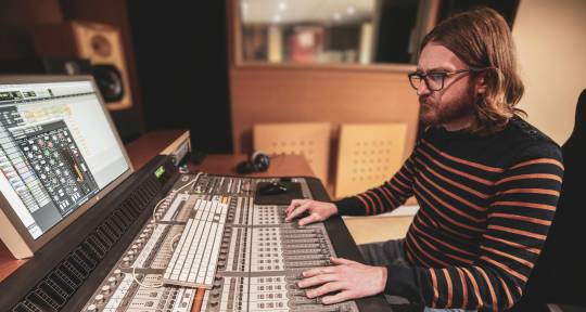 Versatile Mixing & Mastering - Flavien Dugard