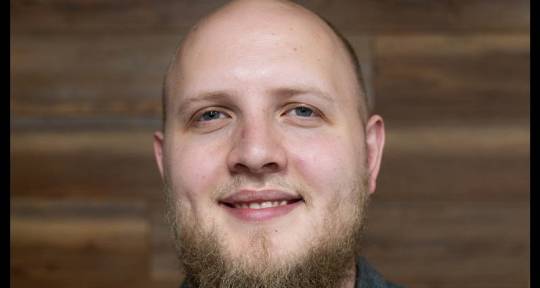 Indie Rock & Worship Bassist - Evan Jarms