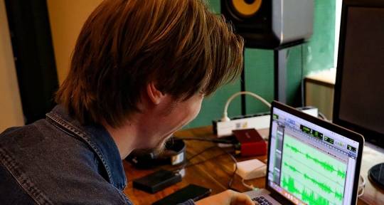 Songwriter, Producer, Mixer - Lennert Klaui