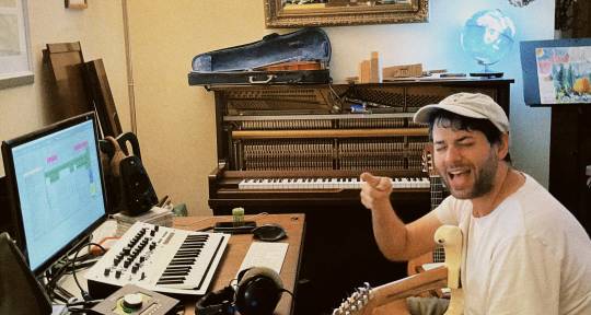 Writer/Producer (Indie/Pop) - Thomas Genser