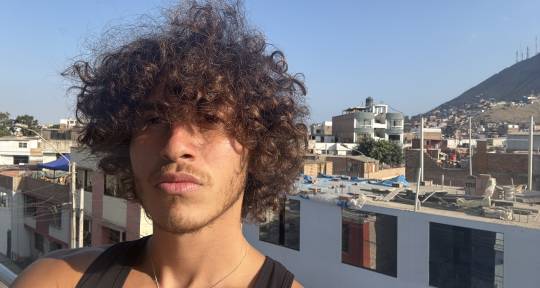 Compositor, Mix-Mastering. - Diego J.