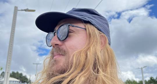 Guitarrist and Music Producer - Tondati