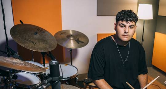 Remote Session Drummer - Studio / Session Drummer