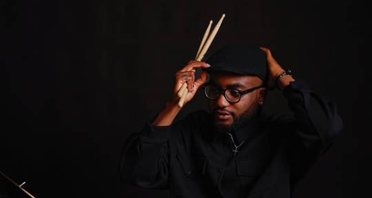 Songwriter, producer - Antoine Loemba