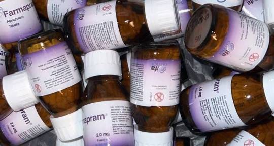 singer  - Order Farmapram 2mg online usa