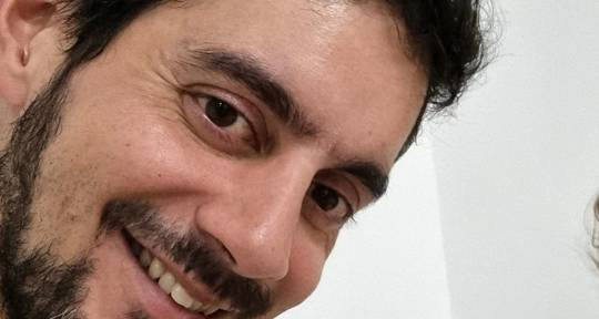 I'm a music mariachi producer - Yojanan Peretz