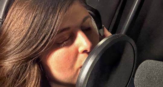 Pop & RnB Session Vocalist - JCA