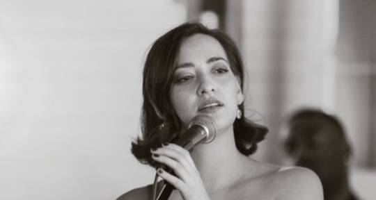 Session Singer - Carly Blair