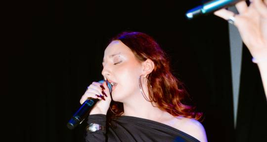 Pop/R&B session vocalist - Chiara