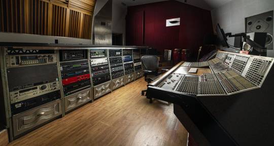 Organic Alt-R&B & Indie Mixing - Jaded Sounds