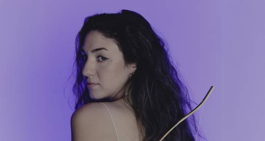 Vocalist & Topliner | EDM - Sheisjules