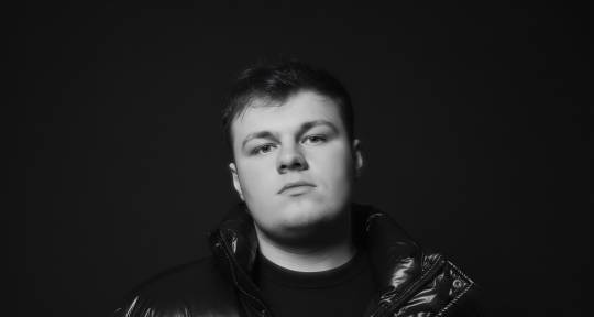 Czech DJ and record producer - Mats Kedrren