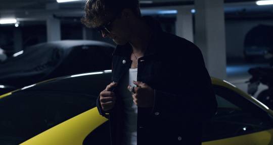 Producer & singer/songwriter - Matt Nogara