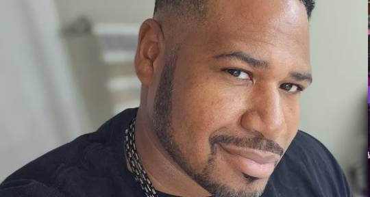 Professional Drummer - John 'Bear' Cloyd