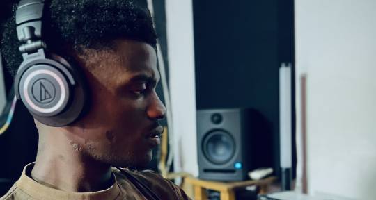 Producer, session Guitarist - Hentony Bemol