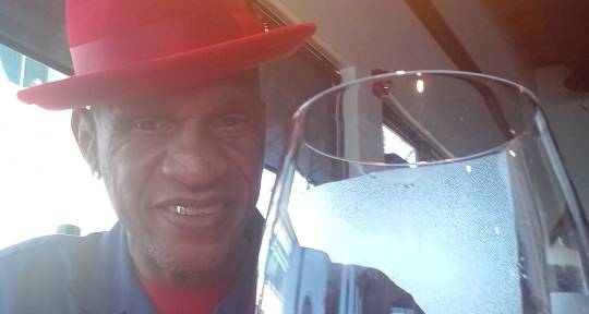 Hip hop and rap songwriter - MoundPoundSound