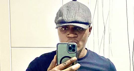 Male vocalist with wide range - Shon