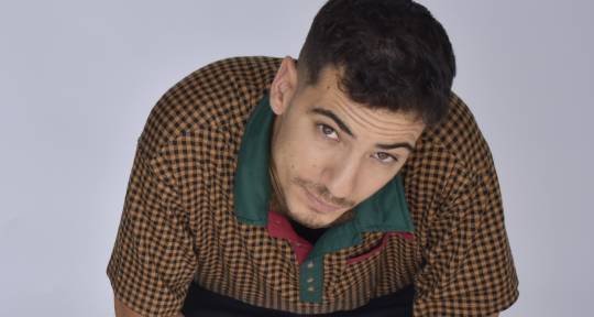 PRO Vocalist and Songwriter - Mayan Sim