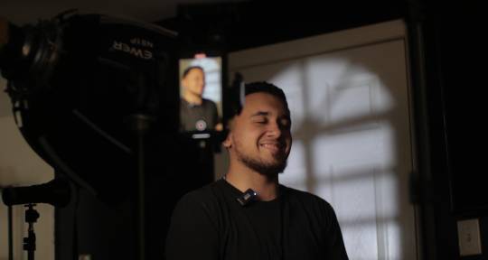 Singer / Songwriter - DORIAN