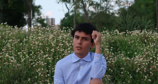 Pop Music Producer & Mixing - Diego Bistrain