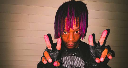 rapper,singer,songwriter - Luh Rocket BANG