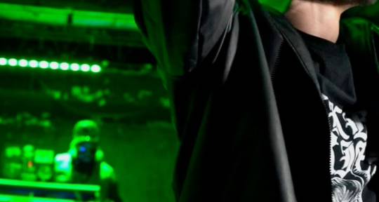 Music Producer & Songwriting - Mickiee Spazzo