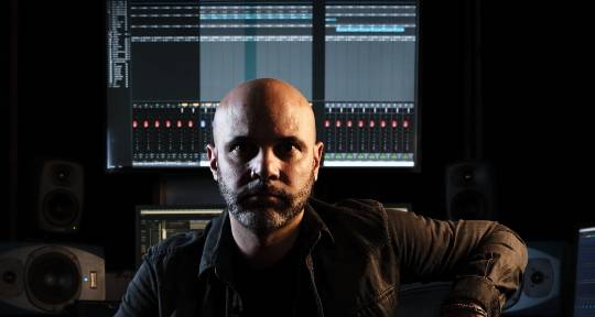 Pop Electronic Record producer - Nico Fanari