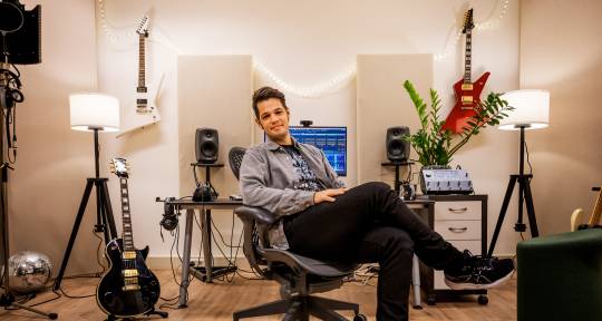 Metal/Rock mixer & producer - Jeroen van der Lee