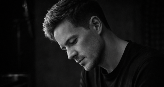 Pop Topliner / Melody writer - Rolf Mienna