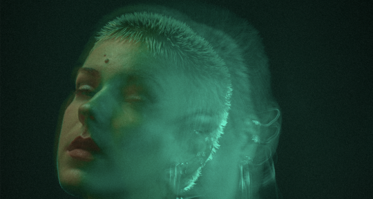 20 Year old Singer/Songwriter  - Sofie Mathiasen