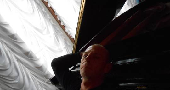 Ghost producer + mix engineer - Piero Pizzul