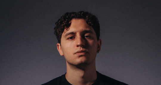 Electronic Music Producer - Vicius (BR)