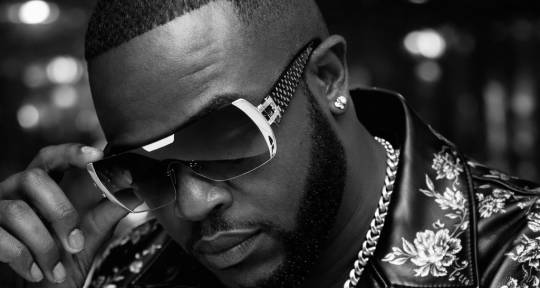 I write custom verses and hook - Mc Smooth