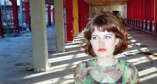 Hyperpop/EDM vocal topliner - Jasmijn Fiselier