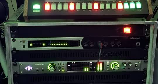 Mixing / Master - Michael Backstage