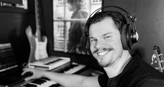 Singer-songwriter & Producer - David Emanuel