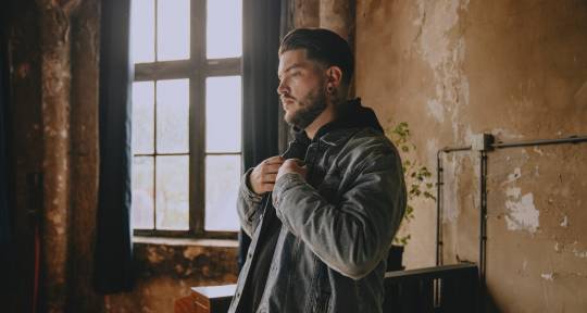 Vocal Engineer & Songwriter  - Rogier Tromp