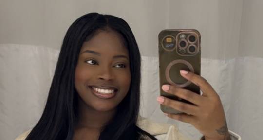 Songwriter | Topliner & Vocals - Alysia J.