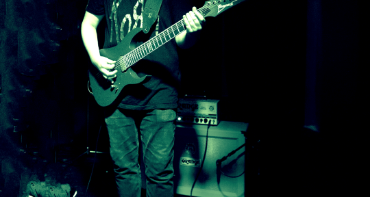 Guitarist / Producer / Mixing - Matt Smith