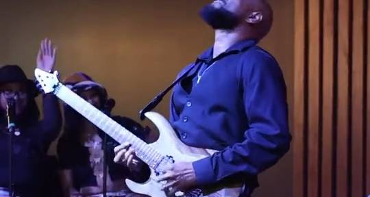 Mixing  & Session Guitar - Tyrone Nibblett