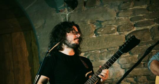 Slide, open tuning Guitarist - Fabio Mazzini